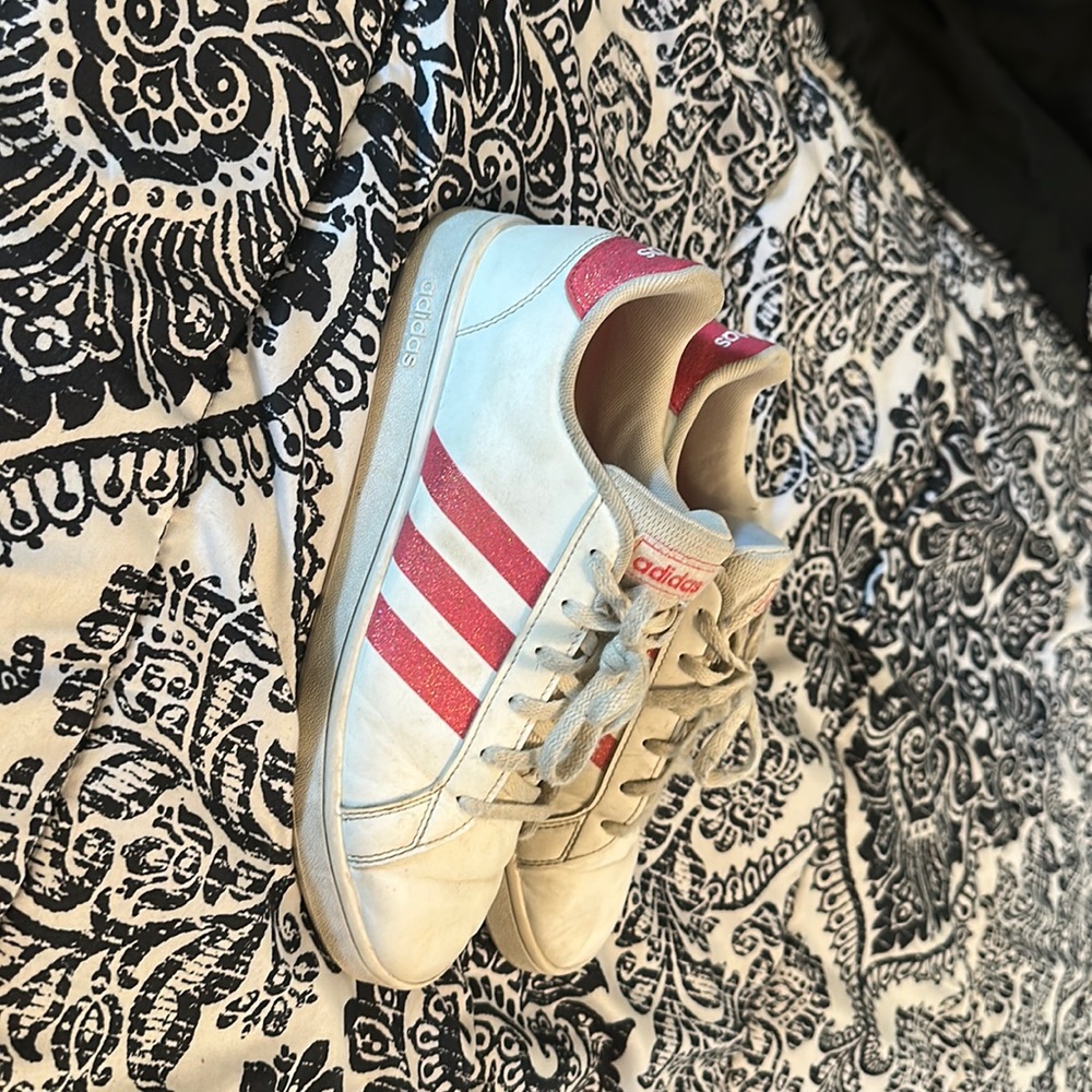 Girls sneaker